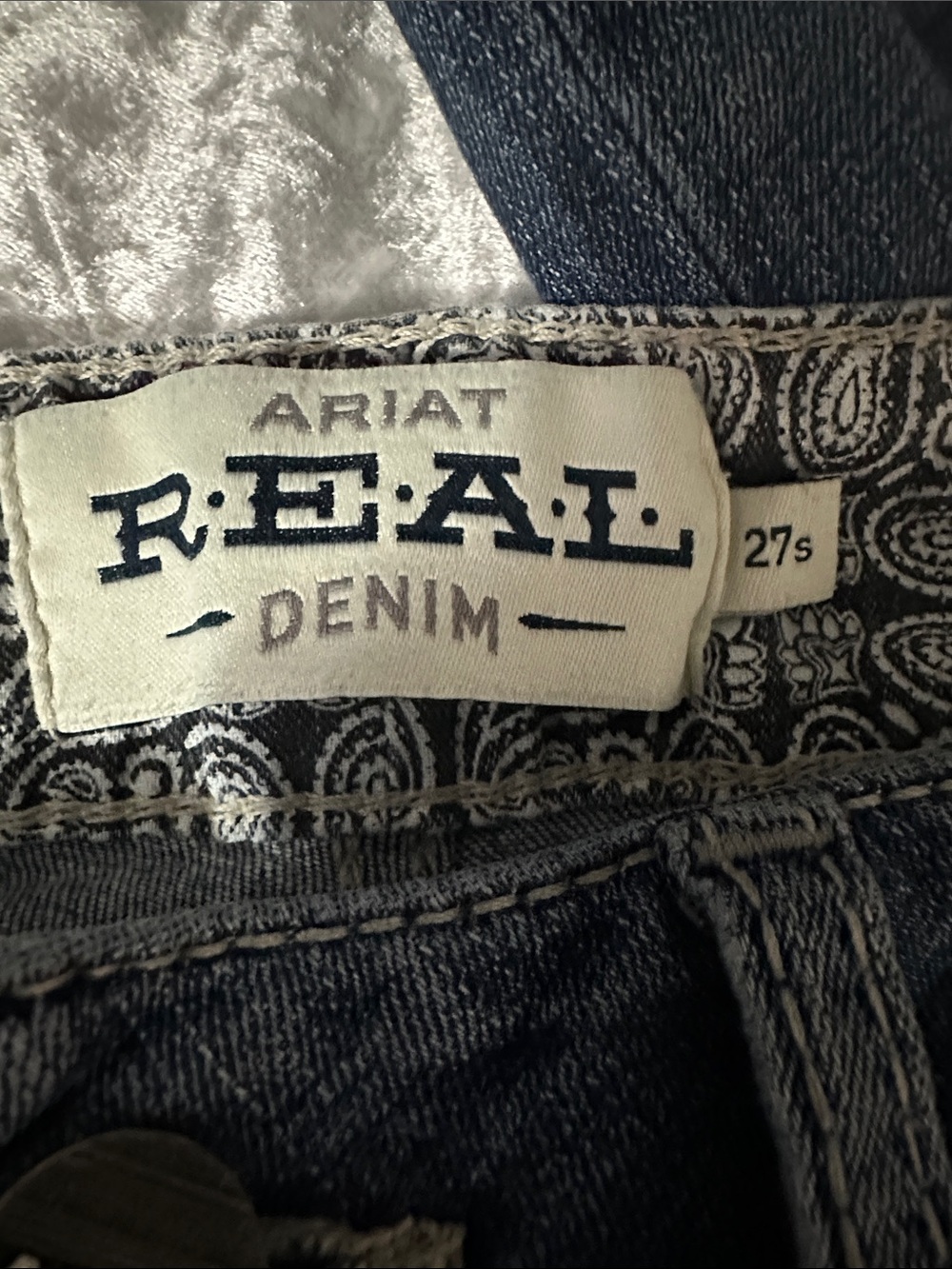 Ariat Women's Dark Blue Flare Jeans size 27S - Picture 3 of 5